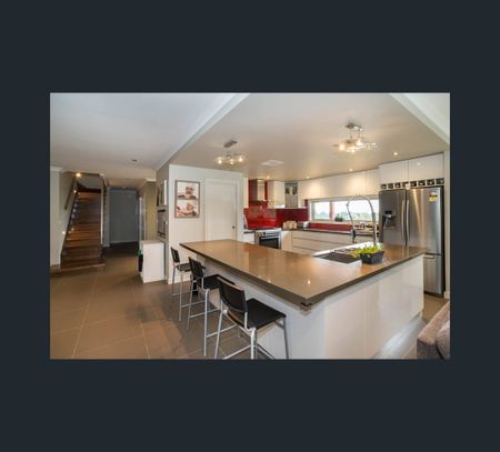 16 Kerr Crescent, Montrose, Vic 3765 - Photo 5