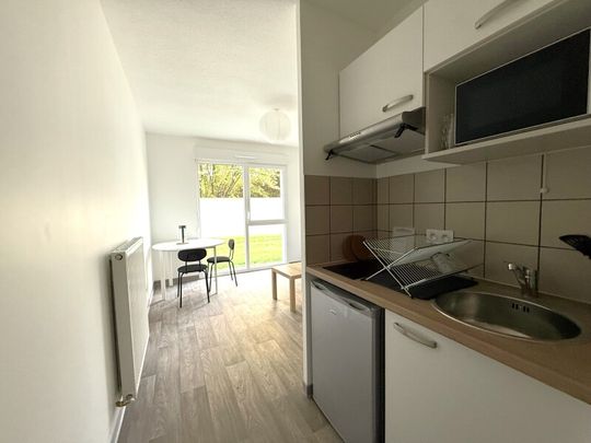 Location Appartement 1 pièce 19m² FRANQUEVILLE ST PIERRE 76520 - Photo 1