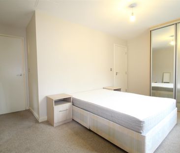 Ellison Apartments, Bow Road - Photo 2