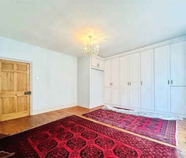 3 bedroom apartment to rent High Street, Lewes, East Sussex, BN7 - Photo 5