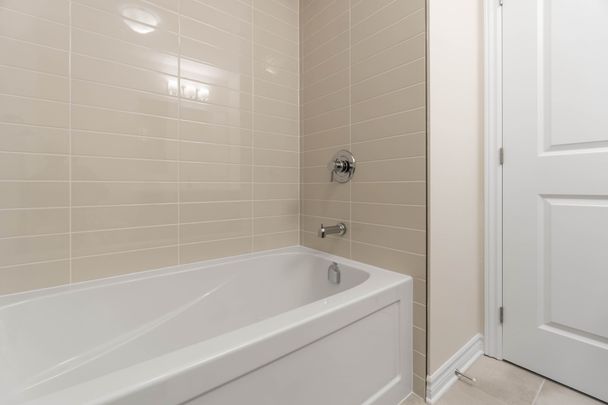 For Lease - 358 Equinelle Drive, North Grenville, Ontario - Photo 1