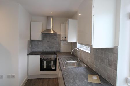 1 bedroom flat to rent - Photo 2