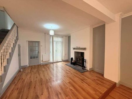 Crown Street, Crumlin, NP11 - Photo 2