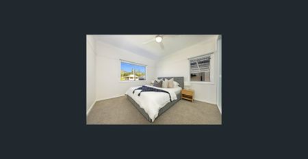 Now Leasing: Stylish 3-Bed Home in New Lambton - Photo 3