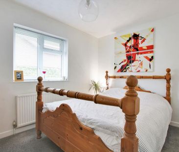 4 bedroom detached bungalow to rent - Photo 5