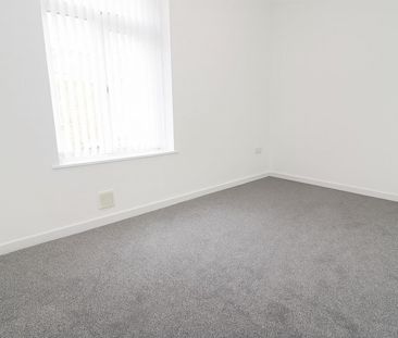 2 bedroom House To Let - Photo 2