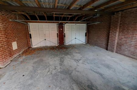 4 bedroom detached house to rent - Photo 4