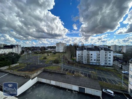 Appartement à louer 4 pièces 75.65m² - Photo 3