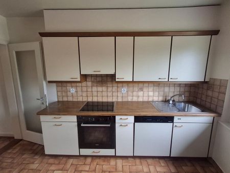 Residential neighborhood, quiet environment - Photo 3