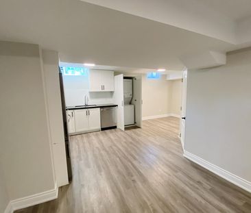 For Lease - 922 Silverthorn Mill Avenue Unit# Bsmt, Mississauga, On... - Photo 6