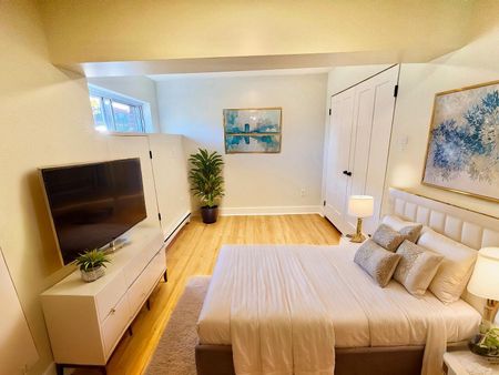 1085 Mistral, Montréal, QC - Photo 2