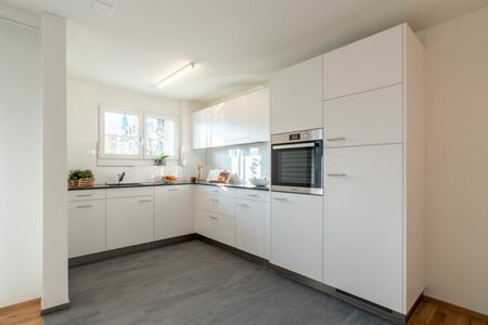 Cozy 3.5-room apartment in a quiet location in Staad - Photo 4