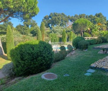 Location appartement 2 pièces - 57m² à Saint raphaël (83700) - Photo 4