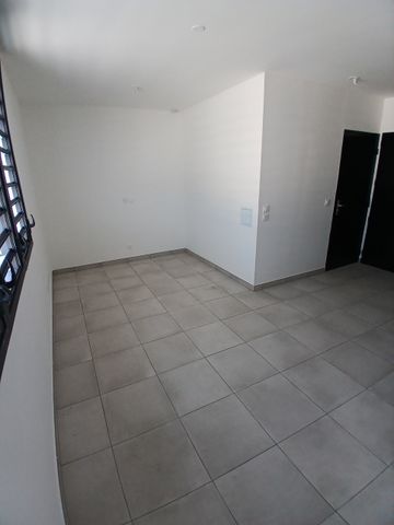 Location Appartement 1 pièce 22m² MOUFIA 97490 - Photo 4
