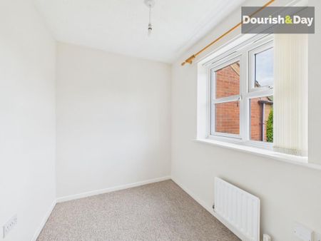 3 bedroom semi-detached house to rent - Photo 4