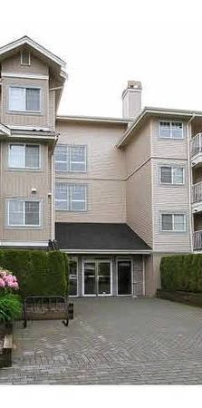 2 bedroom 2 bathroom Apartment 19388 65 Ave Surrey - Photo 1