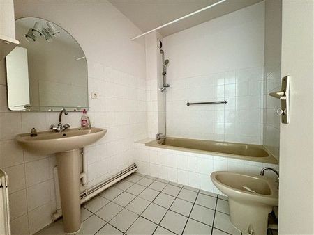 Location Appartement 3 pièces 60m² BRIVE LA GAILLARDE 19100 - Photo 5