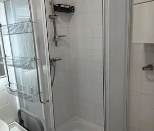 Ab 01.12.: Hell möblierte 1-Zimmer-Gemeindewohnung mit Balkon in To... - Foto 2