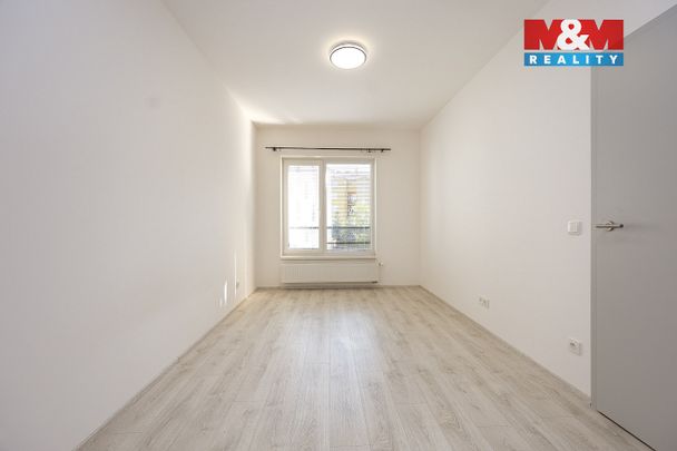 Pronájem bytu 2+kk 57 m² - Photo 1