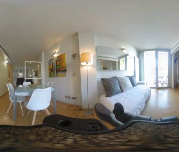 2-bedroom apartment for rent in Embajadores, Madrid perfect for professionals. - Photo 1