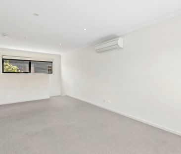 Tranquility and Convenience - Photo 5