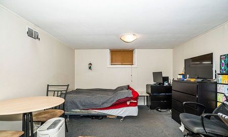 For Lease - 5 Westbourne Avenue Unit# basement, Toronto, Ontario - Photo 2