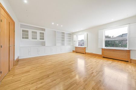 3 bedroom flat to rent - Photo 2