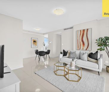 CBD LOCATION & UNINTERRUPTED DISTRICT VIEWS - Photo 1