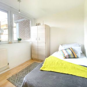 Room in a Shared House, Prichard Court, N7 - Photo 2