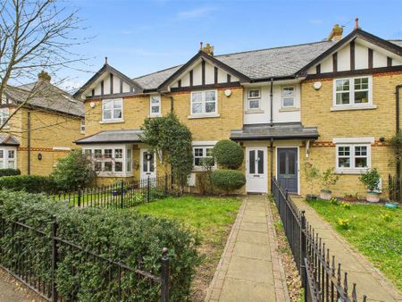 3 bedroom terraced house to rent - Photo 3