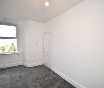 Poulton Road, CH44 9DL, Wallasey - Photo 5