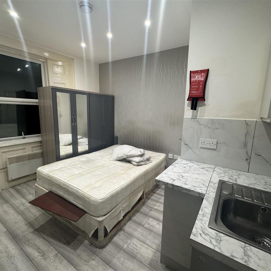 Kingsland Road, Hackney, London E8 - Photo 1