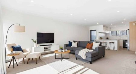 Move Quick: Modern, Low Maintenance Home in Pr... - Photo 2