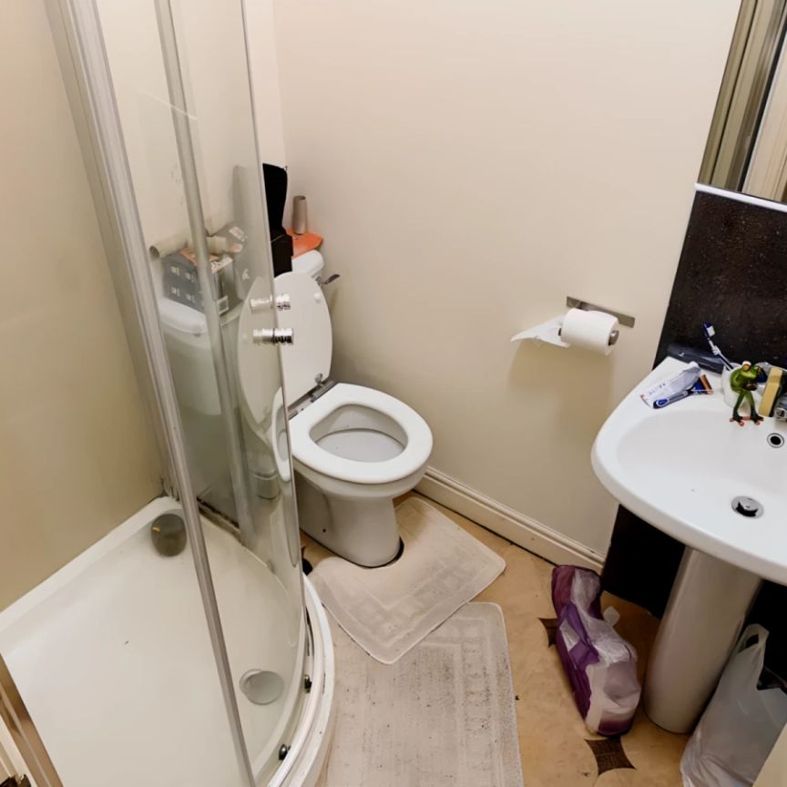 3 Bed 2 Bath - Photo 1