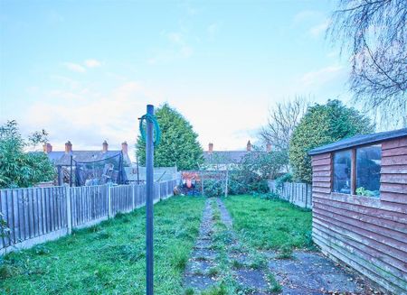 2 bedroom terraced house to rent - Photo 2