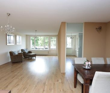 Appartement te huur: Urkwal 22 1324 HM Almere - Photo 1