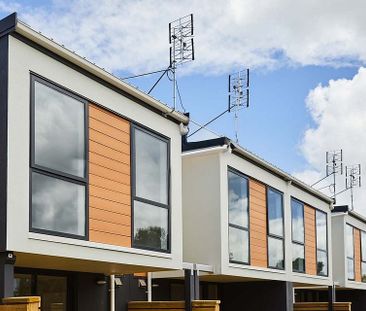 Modern One-Bedroom Townhouse in Prime Location - Photo 3