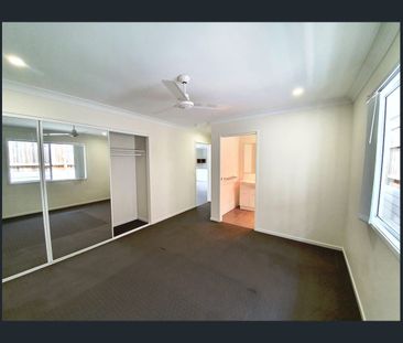 Modern 4-Bedroom Family Home – Space, Comfort & Style - Photo 3