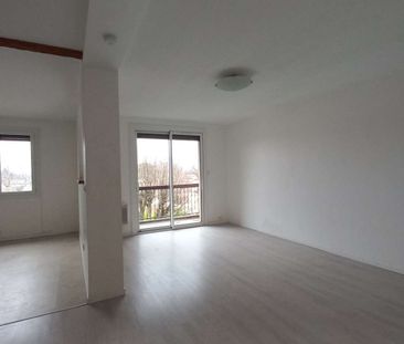 Location Appartement 4 pièces 77m² CUGNAUX 31270 - Photo 1