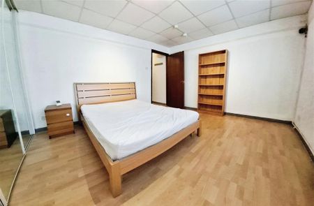 Walter Road, SWANSEA - Photo 3