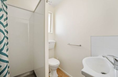 Two Bedroom Home - Greerton - Photo 5