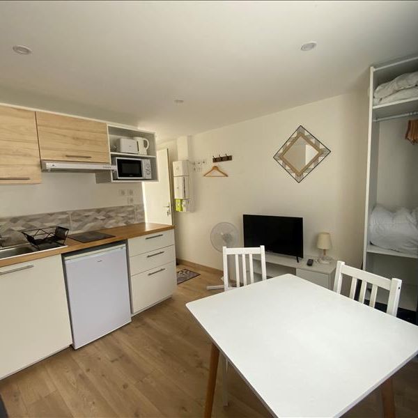 1 pièce - Meublé - 14,5 m² - RDC - Colocation non autorisée - Photo 1