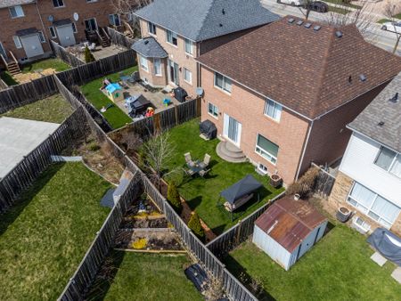 For Lease - 2330 Grand Oak Trail, Oakville, Ontario - Photo 5