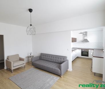 RealityZopos ponúka na prenájom 2-izbový byt v centre mesta Bratisl... – Fotografia 1