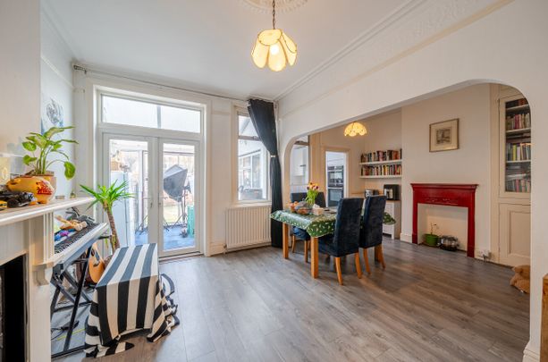 3 bedroom house to rent - Photo 1