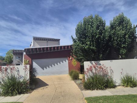 9a Thomas Mitchell Drive - Photo 3