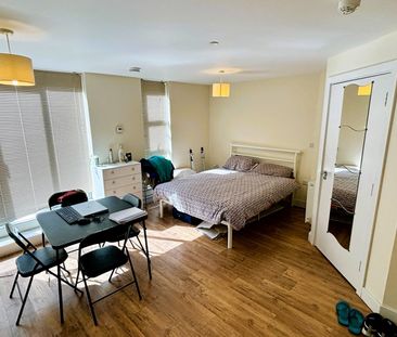 Corporation Street, Taunton - Photo 6