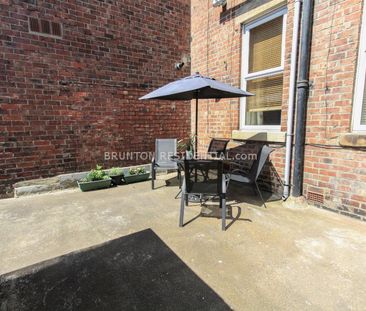 3 bed flat to rent in Sackville Road, Newcastle Upon Tyne, NE6 - Photo 3