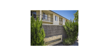 Modern & Easy Living Between the City and the Sea - Photo 3