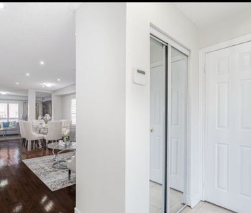 For Lease - 9 Roxton Crescent, Brampton, Ontario - Photo 3